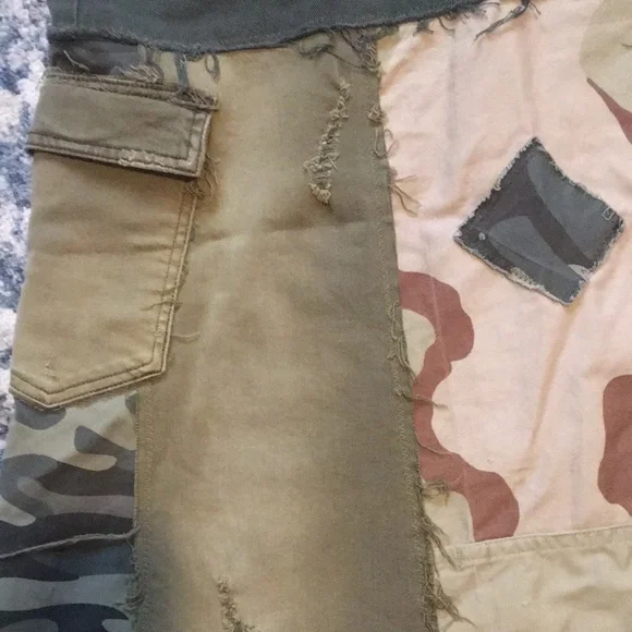 Upcycled patched BDG free people mountaineer camouflage military army camo skirt - Picture 6 of 16